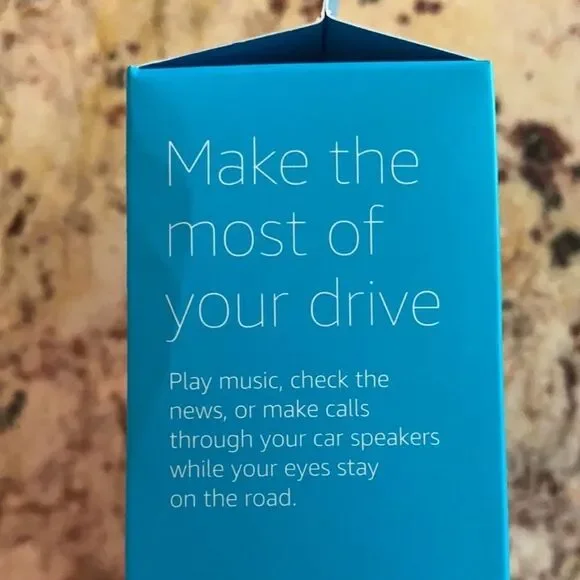 AMAZON “Echo Auto” Car Play Brand New in Box - Picture 2 of 3